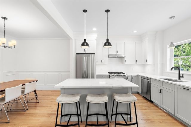328 Village St 328, Medway, MA 02053
