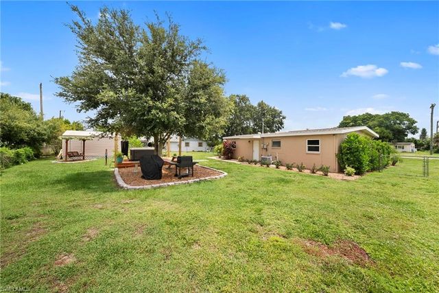 17 Alabama RD S, Lehigh Acres, FL 33936