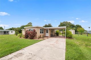 17 Alabama RD S, Lehigh Acres, FL 33936