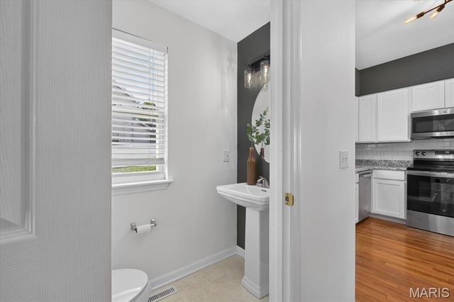 3717 Tennessee Avenue, St Louis, MO 63118