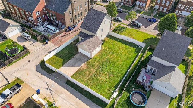 3717 Tennessee Avenue, St Louis, MO 63118