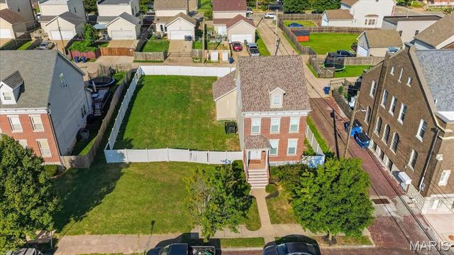 3717 Tennessee Avenue, St Louis, MO 63118