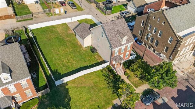 3717 Tennessee Avenue, St Louis, MO 63118