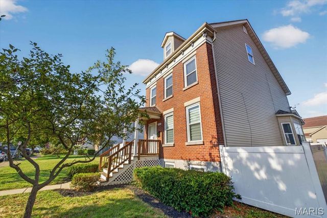 3717 Tennessee Avenue, St Louis, MO 63118