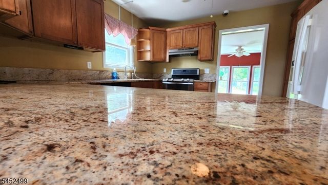 216 E Shore Culver Rd, Frankford Twp., NJ 07826