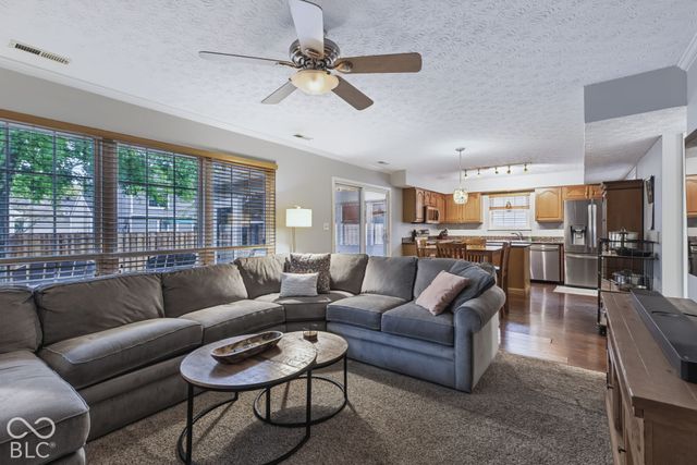 11533 Jamestown West Drive, Fishers, IN 46038