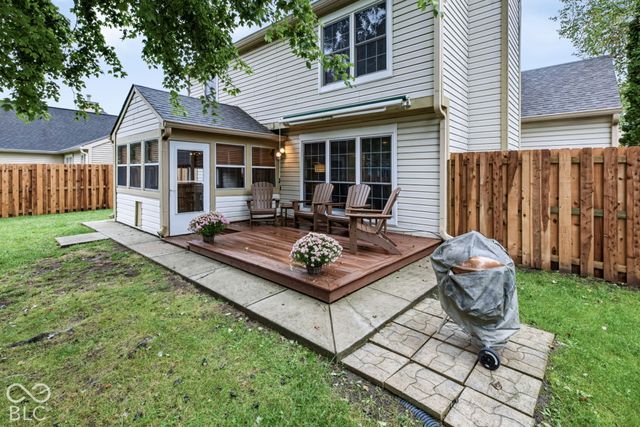 11533 Jamestown West Drive, Fishers, IN 46038