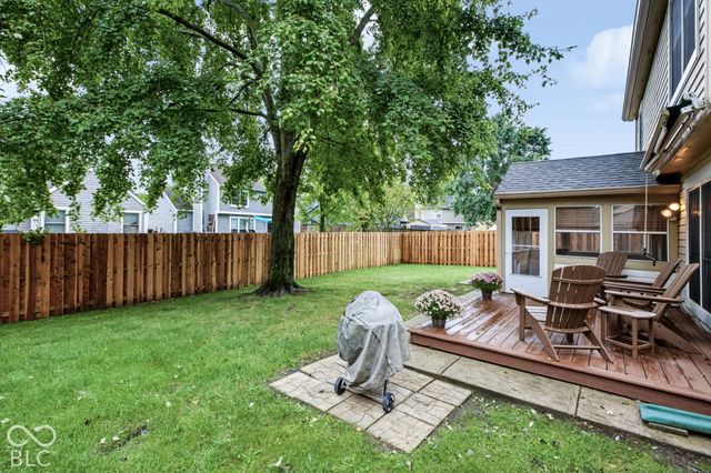 11533 Jamestown West Drive, Fishers, IN 46038