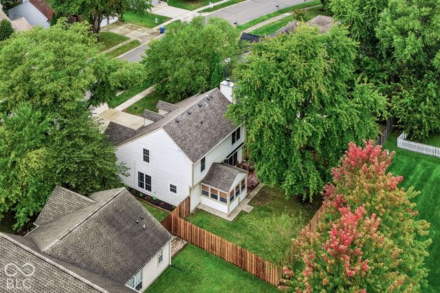 11533 Jamestown West Drive, Fishers, IN 46038