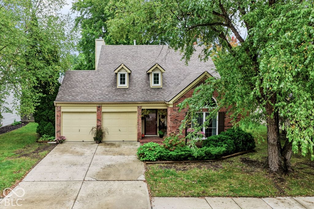 11533 Jamestown West Drive, Fishers, IN 46038