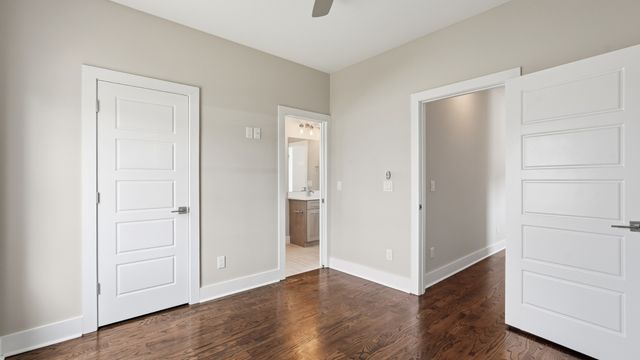 1263 N Avondale Cir, Nashville, TN 37207