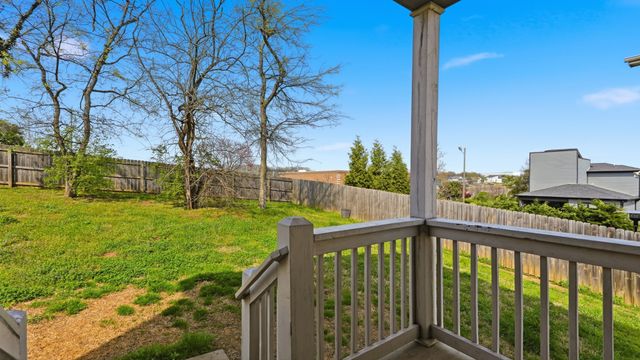 1263 N Avondale Cir, Nashville, TN 37207