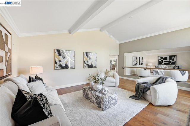 280 Bolla Ave, Alamo, CA 94507
