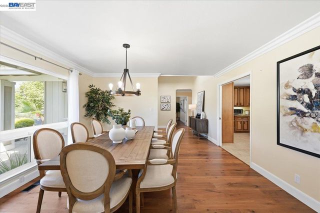 280 Bolla Ave, Alamo, CA 94507