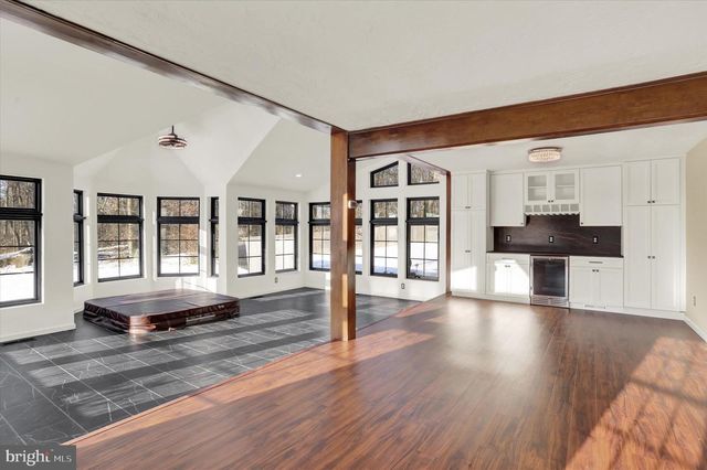 965 N COLLEGE ST, Myerstown, PA 17067