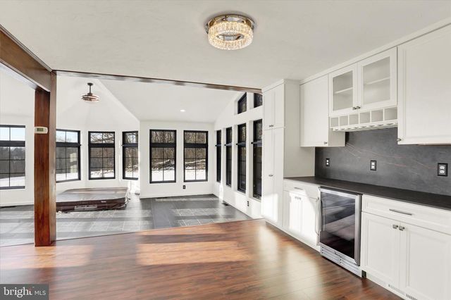 965 N COLLEGE ST, Myerstown, PA 17067