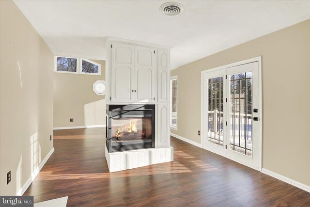 965 N COLLEGE ST, Myerstown, PA 17067