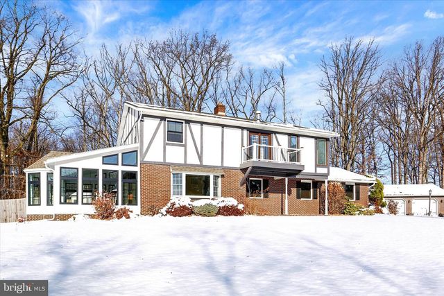 965 N COLLEGE ST, Myerstown, PA 17067