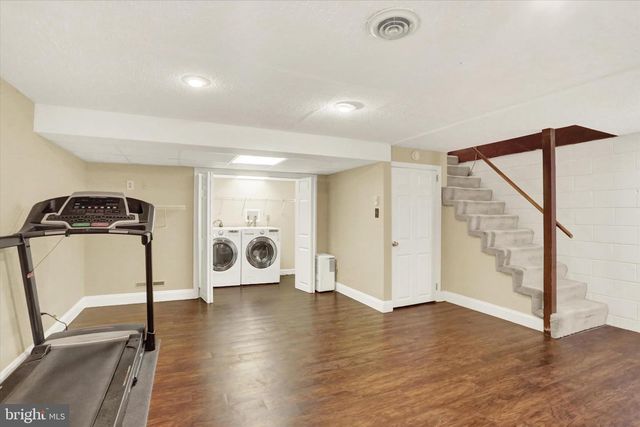 965 N COLLEGE ST, Myerstown, PA 17067