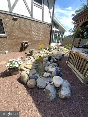 965 N COLLEGE ST, Myerstown, PA 17067