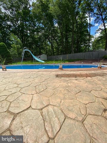 965 N COLLEGE ST, Myerstown, PA 17067