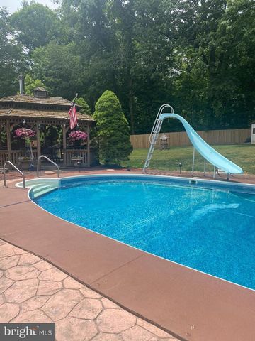 965 N COLLEGE ST, Myerstown, PA 17067