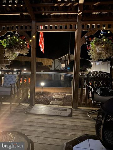 965 N COLLEGE ST, Myerstown, PA 17067