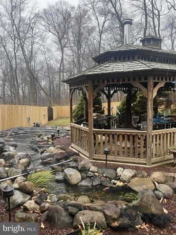 965 N COLLEGE ST, Myerstown, PA 17067