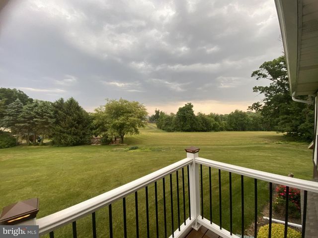 965 N COLLEGE ST, Myerstown, PA 17067