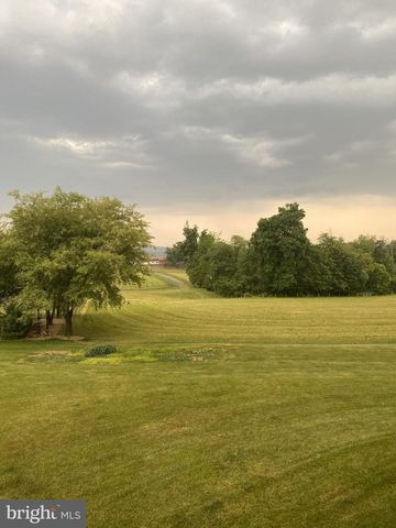 965 N COLLEGE ST, Myerstown, PA 17067