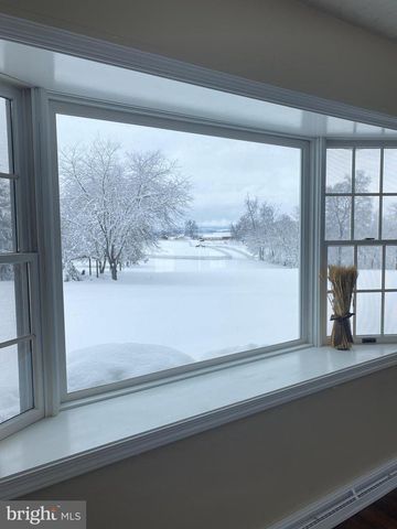 965 N COLLEGE ST, Myerstown, PA 17067