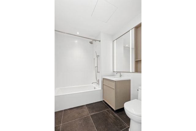 10 Nevins St Apt 25I, New York City, NY 11217