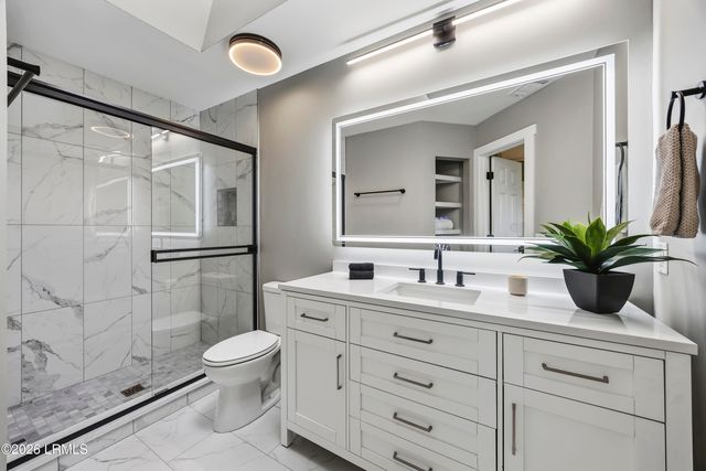 5 Gum Tree Rd Apt L20, Hilton Head Island, SC 29926