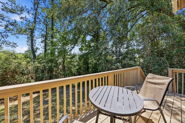 5 Gum Tree Rd Apt L20, Hilton Head Island, SC 29926