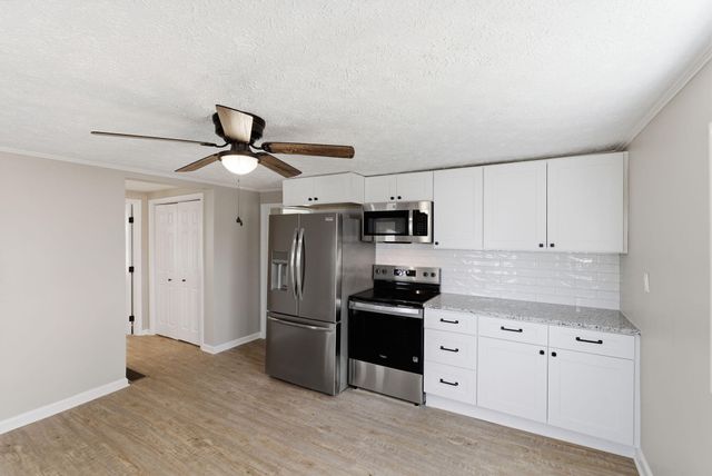 329 1st Street, Midway, KY 40347