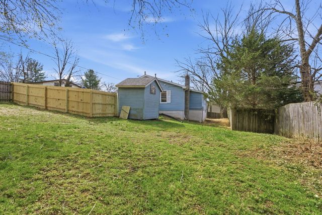 329 1st Street, Midway, KY 40347