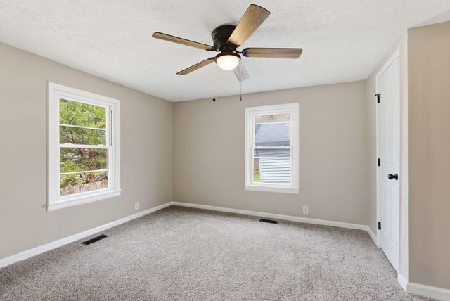 329 1st Street, Midway, KY 40347