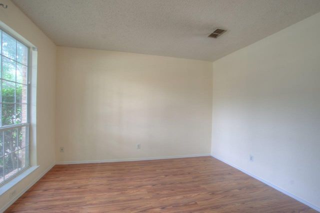 1369 Colby Drive, Lewisville, TX 75067