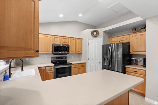 3067 W IVORY WAY, Taylorsville, UT 84129