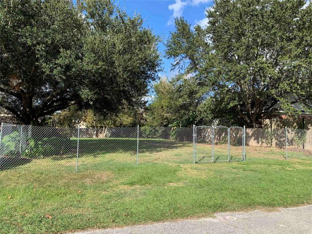 4122 Hartt Street, Houston, TX 77025