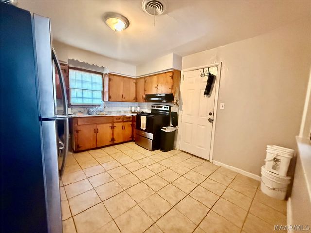 1213 KAREN Road, Montgomery, AL 36109
