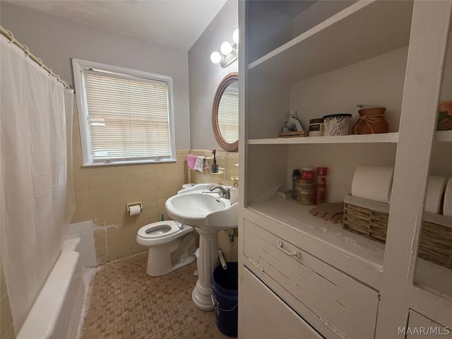 1213 KAREN Road, Montgomery, AL 36109