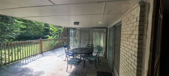 204 Overhill Drive, Waxahachie, TX 75165