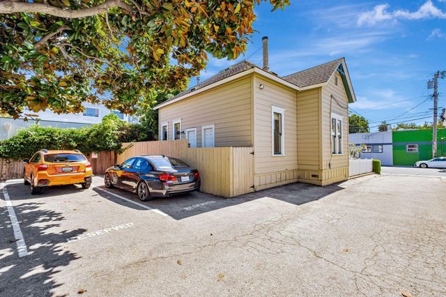 120 Maple Street, Santa Cruz, CA 95060