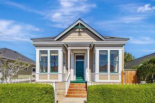 120 Maple Street, Santa Cruz, CA 95060
