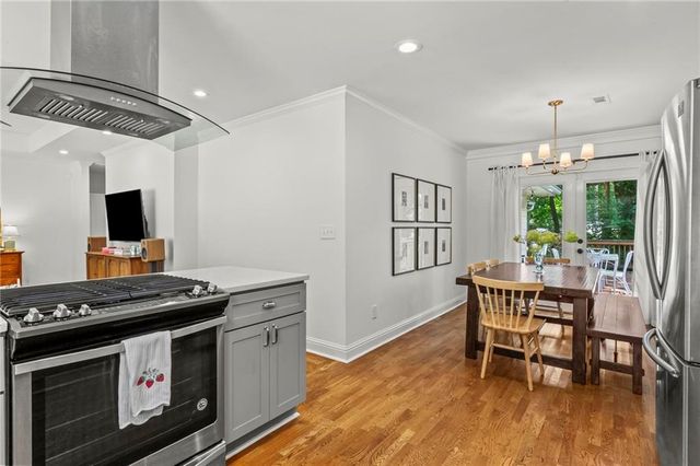 2202 Lilac Lane, Decatur, GA 30032