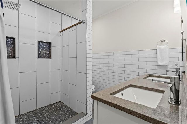 2202 Lilac Lane, Decatur, GA 30032