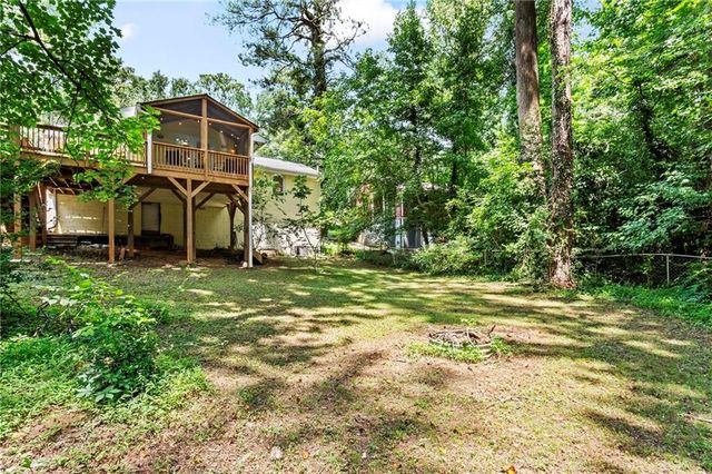 2202 Lilac Lane, Decatur, GA 30032