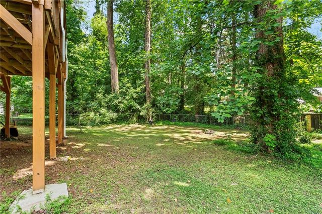 2202 Lilac Lane, Decatur, GA 30032