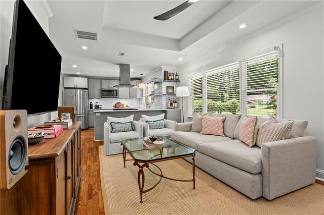 2202 Lilac Lane, Decatur, GA 30032